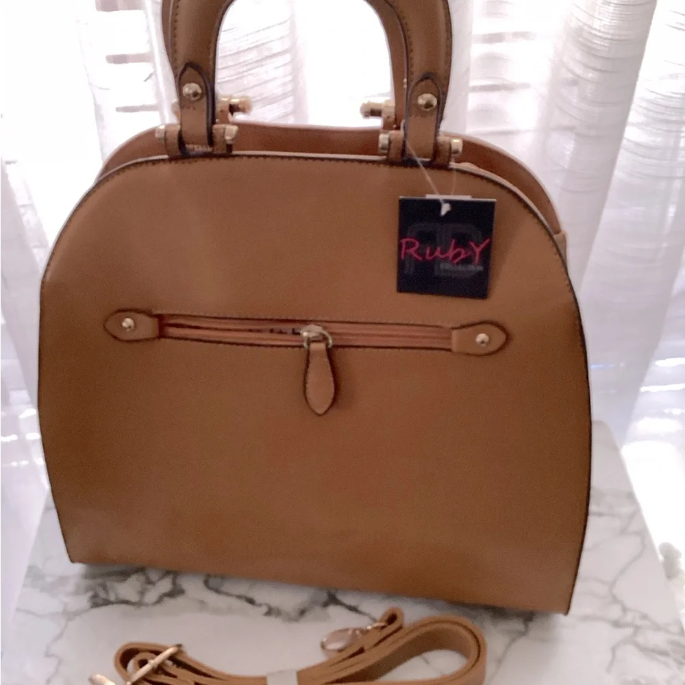 Ruby Bag - Picture 2 of 3